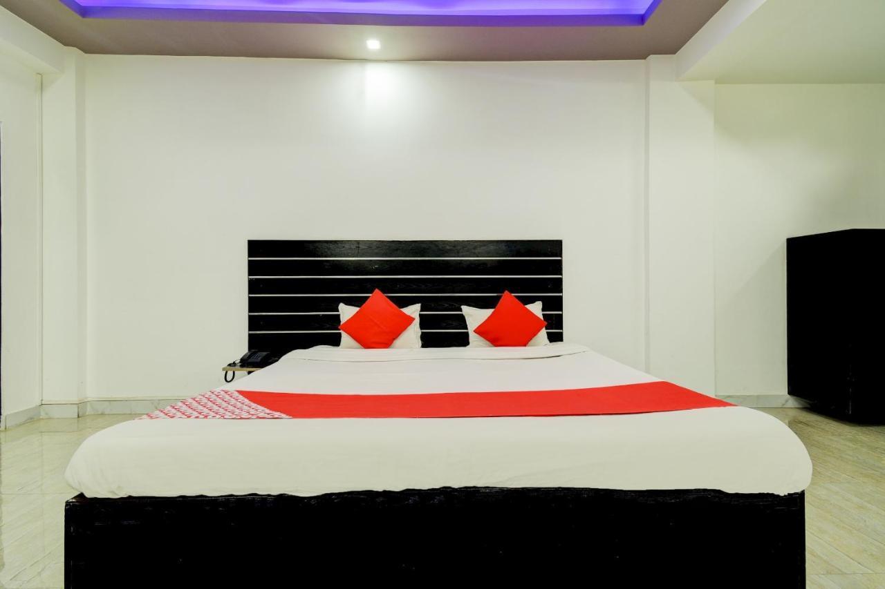 Oyo 80488 Mi Casa Homestay Guwahati Ngoại thất bức ảnh